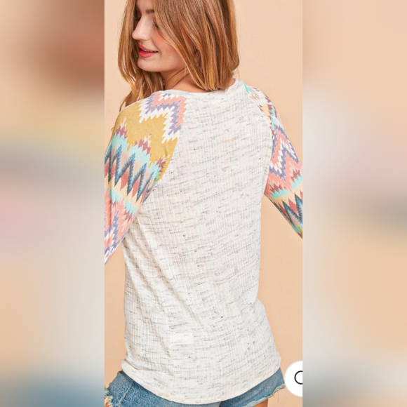 Plus Women's Slub Rib Ethnic Pattern Thermal Button Top - Picture 2 of 3